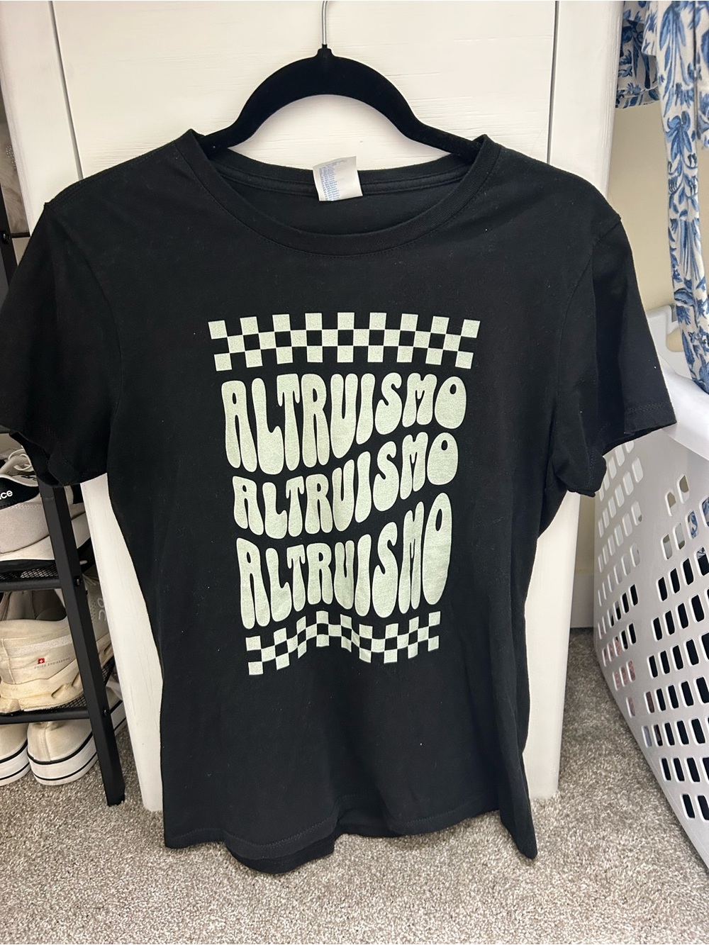 Altruismo House Shirt